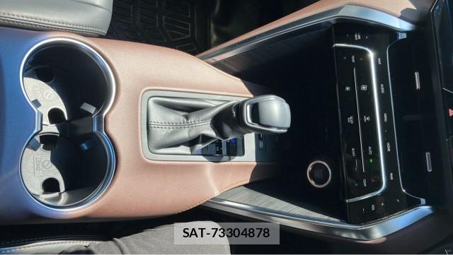 Toyota HARRIER 2021-02 8280611-14