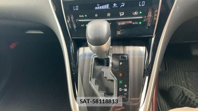 Toyota HARRIER 2017-09 8281159-14