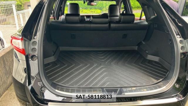 Toyota HARRIER 2017-09 8281159-17