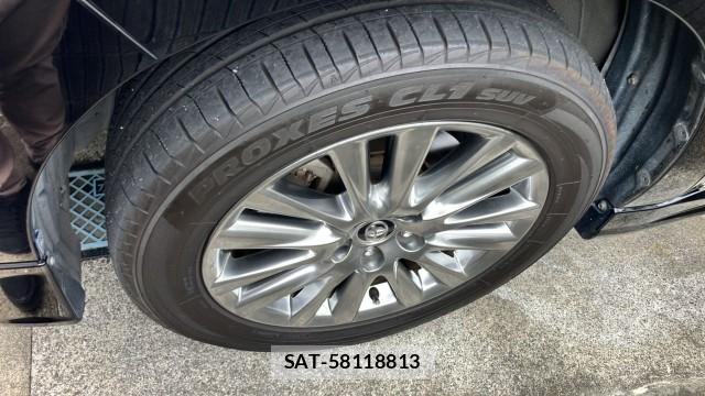 Toyota HARRIER 2017-09 8281159-8