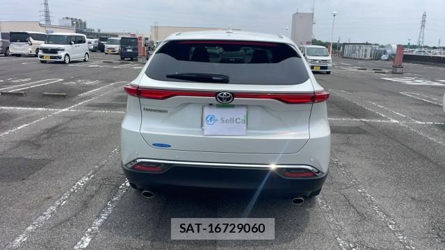 Toyota HARRIER 2024-03 8281178-1