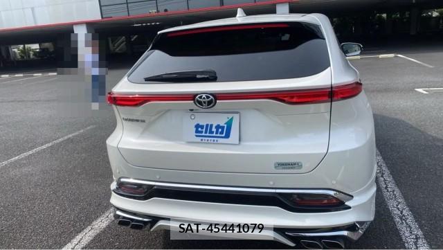 Toyota HARRIER 2021-10 8281502-1