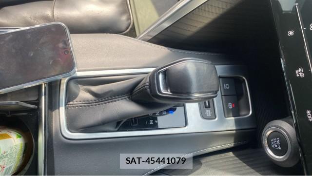 Toyota HARRIER 2021-10 8281502-14