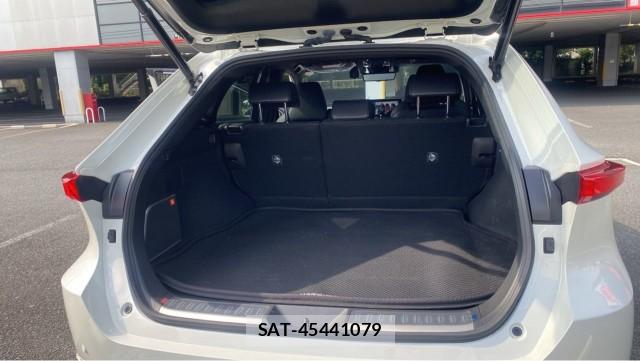 Toyota HARRIER 2021-10 8281502-17