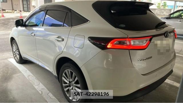 Toyota HARRIER 2018-05 8281746-13