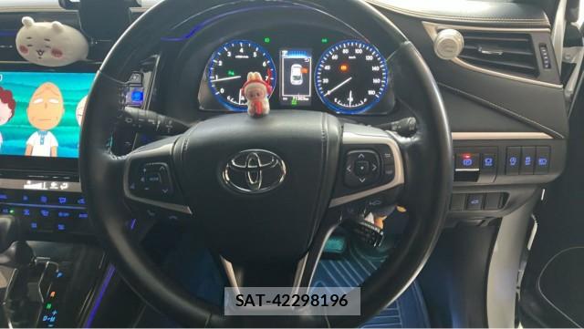 Toyota HARRIER 2018-05 8281746-16