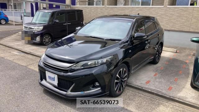 Toyota HARRIER 2015-04 8281764-0