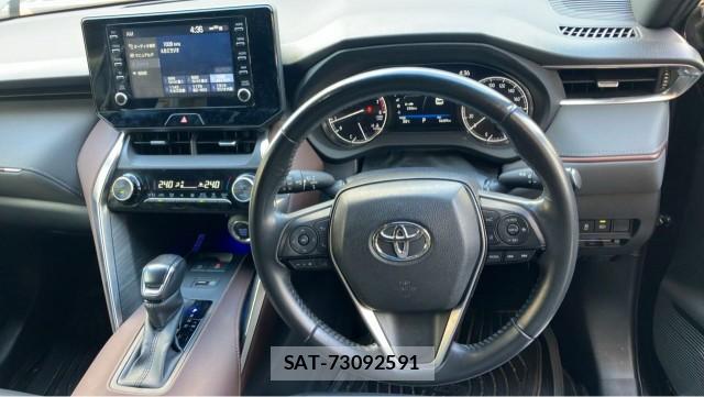 Toyota HARRIER 2021-08 8281816-16