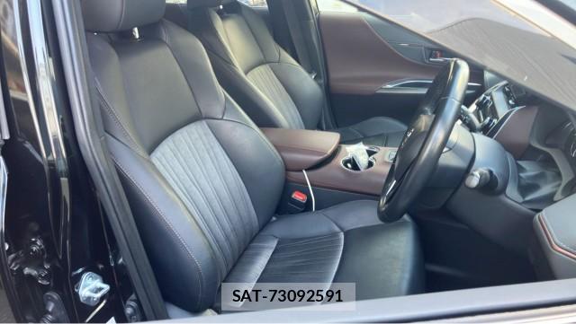 Toyota HARRIER 2021-08 8281816-5