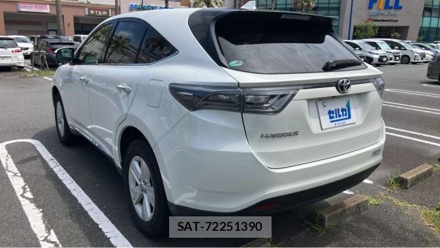 Toyota HARRIER 2015-11 8281881-13