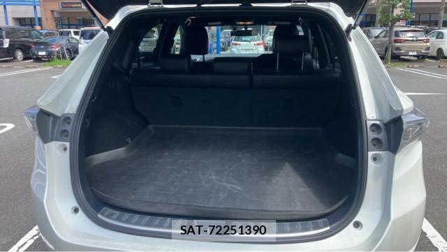 Toyota HARRIER 2015-11 8281881-17