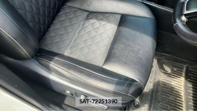 Toyota HARRIER 2015-11 8281881-5