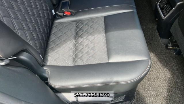 Toyota HARRIER 2015-11 8281881-6