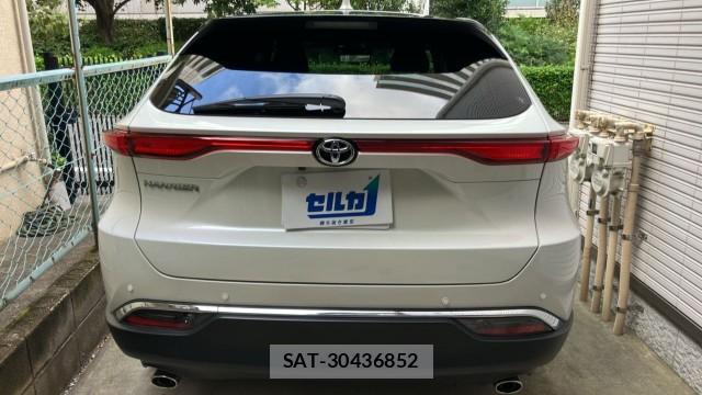 Toyota HARRIER 2022-07 8281882-1