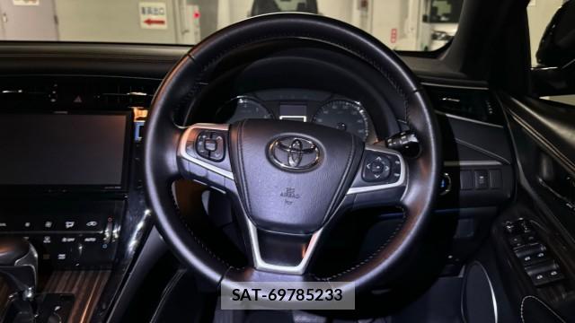 Toyota HARRIER 2014-10 8282031-15