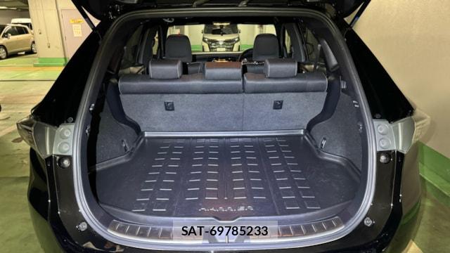 Toyota HARRIER 2014-10 8282031-16