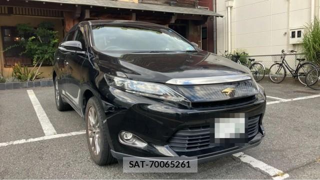 Toyota HARRIER 2016-11 8282082-11