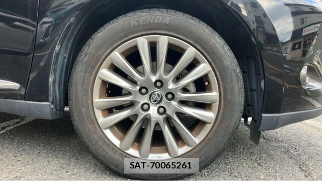 Toyota HARRIER 2016-11 8282082-8