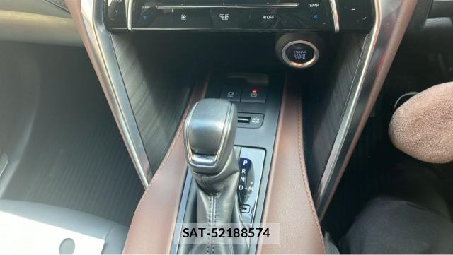 Toyota HARRIER 2021-12 8282160-14
