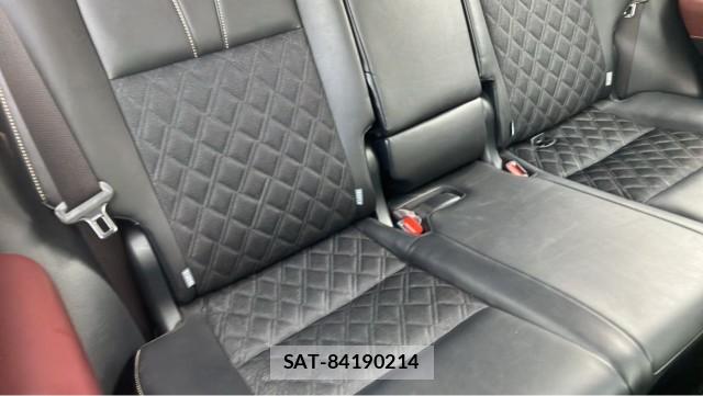 Toyota HARRIER 2014-11 8282246-6