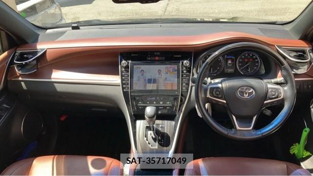 Toyota HARRIER 2017-11 8282278-2