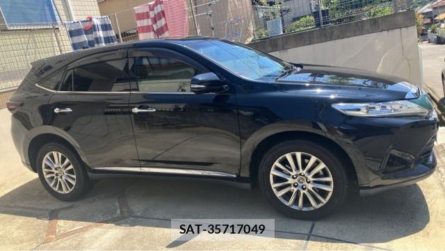 Toyota HARRIER 2017-11 8282278-3
