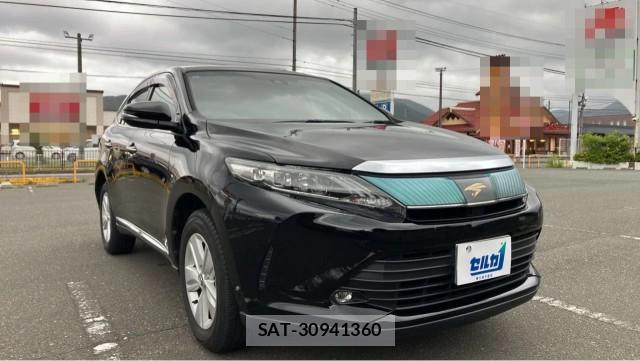 Toyota HARRIER 2017-08 8282348-11