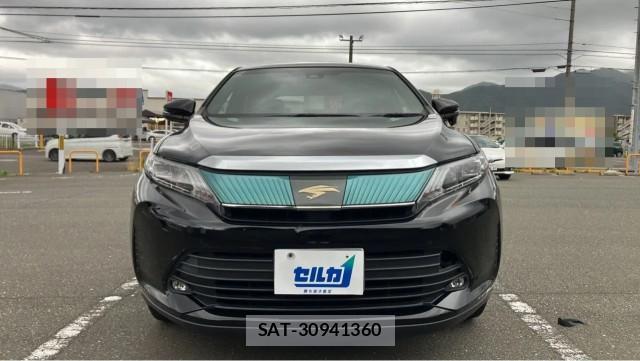 Toyota HARRIER 2017-08 8282348-9