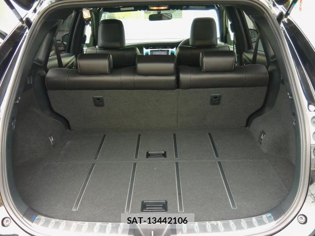 Toyota HARRIER 2015-04 8282587-11