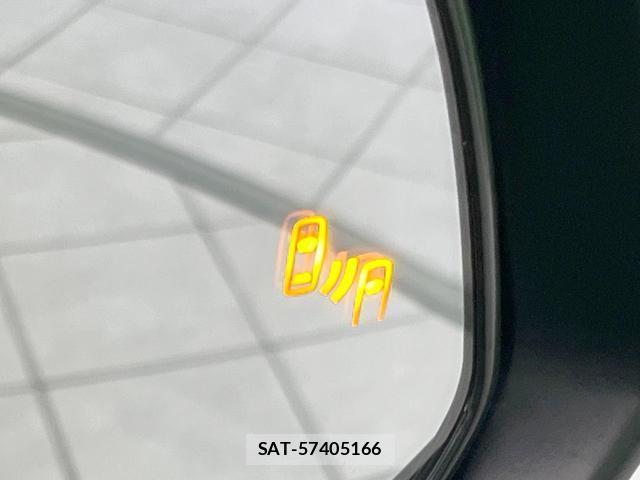 Toyota HARRIER 2023-10 8282619-6