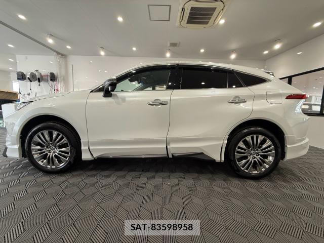 Toyota HARRIER 2023-07 8282757-17