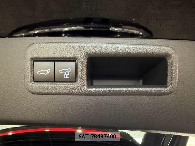Toyota HARRIER 2021-10 8282761-11