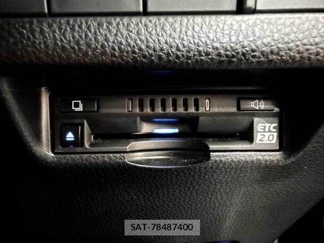 Toyota HARRIER 2021-10 8282761-14