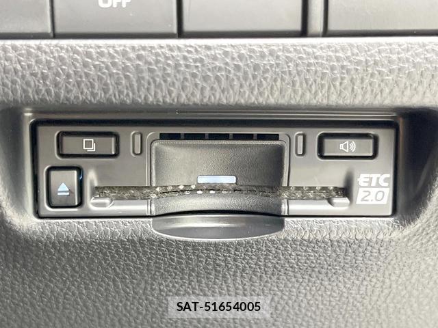 Toyota HARRIER 2024-03 8282907-5