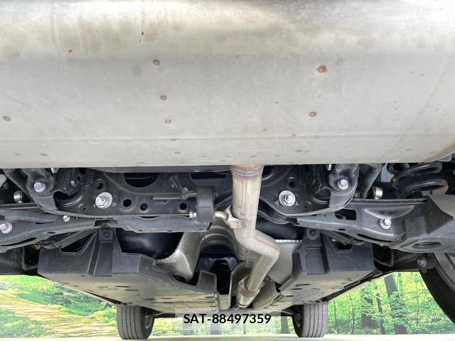 Toyota HARRIER 2023-07 8284492-18