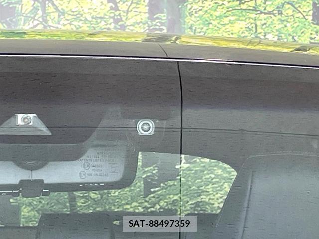 Toyota HARRIER 2023-07 8284492-6