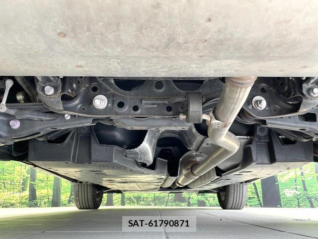 Toyota HARRIER 2020-08 8284506-18
