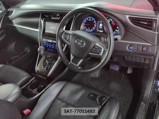 Toyota HARRIER 2014-09 8284544-2