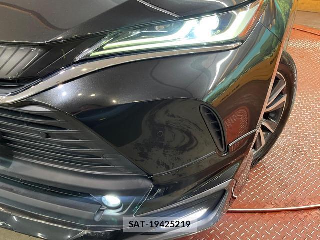 Toyota HARRIER 2020-11 8284569-12