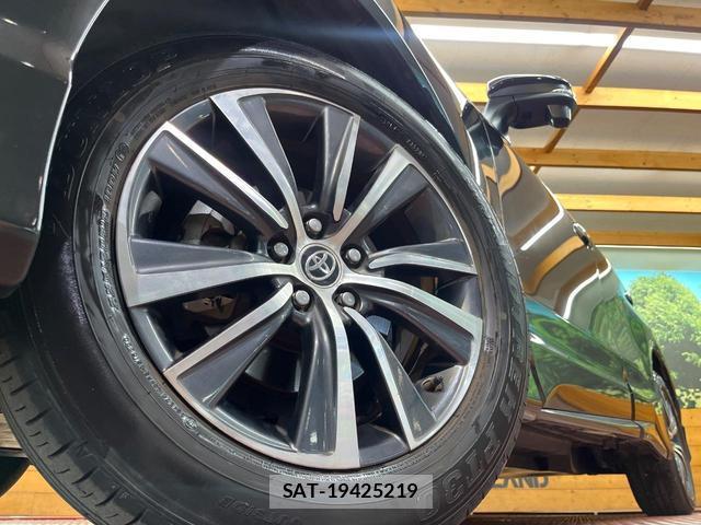 Toyota HARRIER 2020-11 8284569-13
