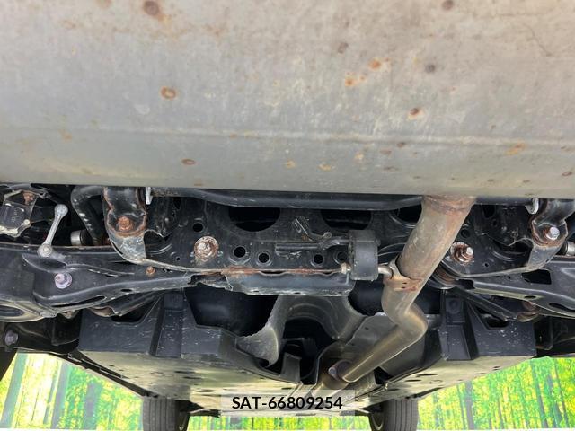 Toyota HARRIER 2021-07 8284919-18