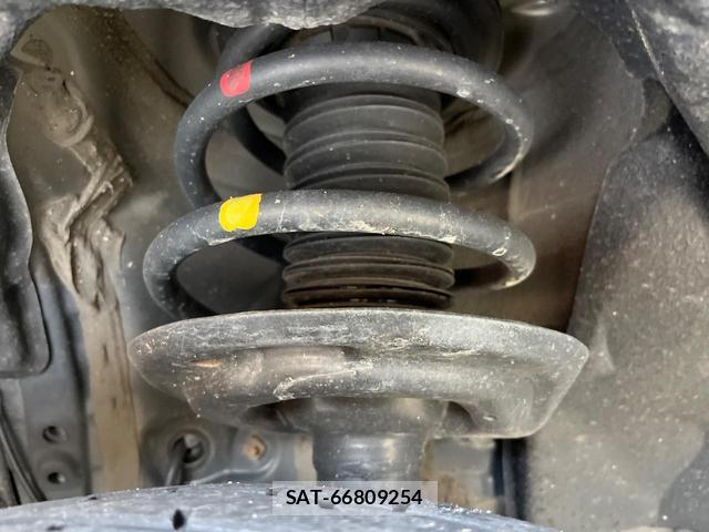 Toyota HARRIER 2021-07 8284919-19