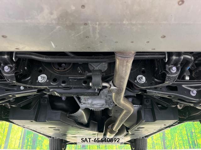 Toyota HARRIER 2023-03 8284942-18