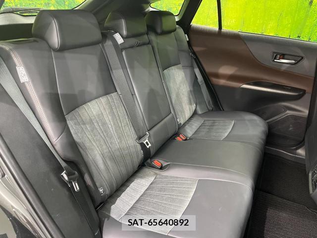 Toyota HARRIER 2023-03 8284942-8