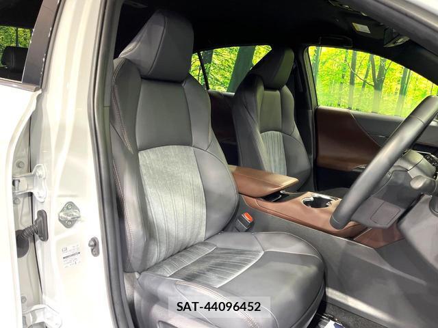 Toyota HARRIER 2025-01 8285216-7