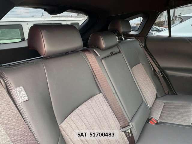 Toyota HARRIER 2022-08 8285351-8