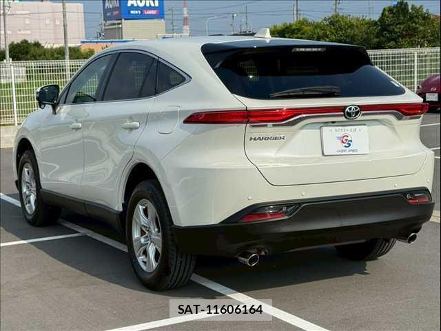 Toyota HARRIER 2021-12 8285778-15