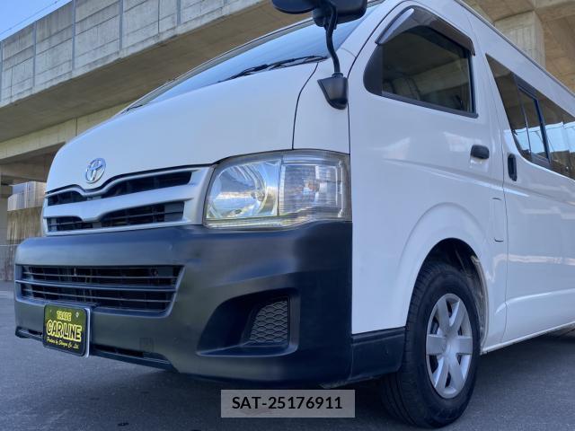 Toyota HIACE COMMUTER 2010-11 8285830-5