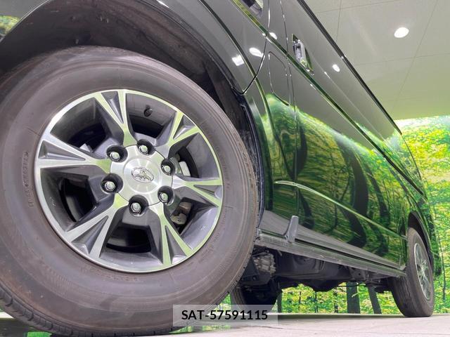 Toyota HIACE VAN 2024-02 8276714-12