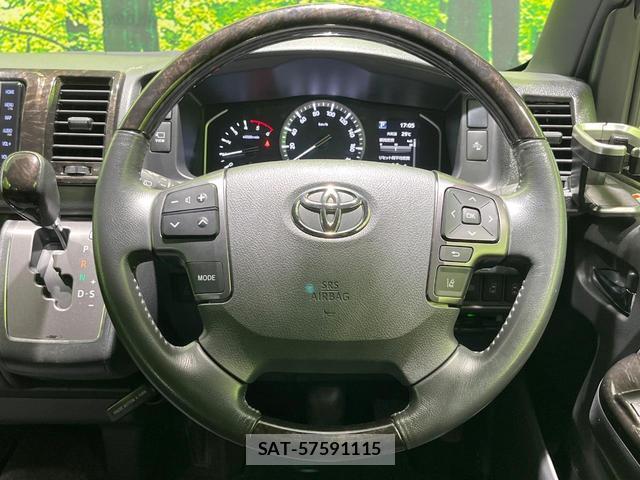 Toyota HIACE VAN 2024-02 8276714-7